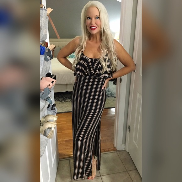 SUMMER CLEARANCE ❤️Stunning Stripe Ruffle Maxi - Picture 2 of 3